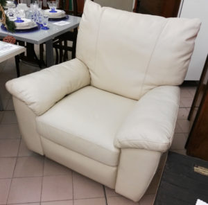 Poltrona relax reclinabile in pelle bianca - € 99