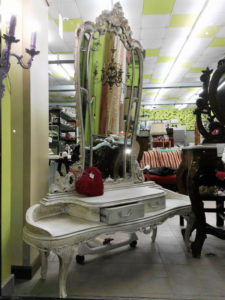 Petineuse stile shabby - € 249